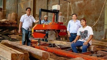 Sawmill yang memadai meniadakan satu step pengerjaan kayu guna penghematan kayu di Perusahaan Indonesia.